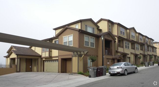 Building Photo - 6038 Old Quarry Loop