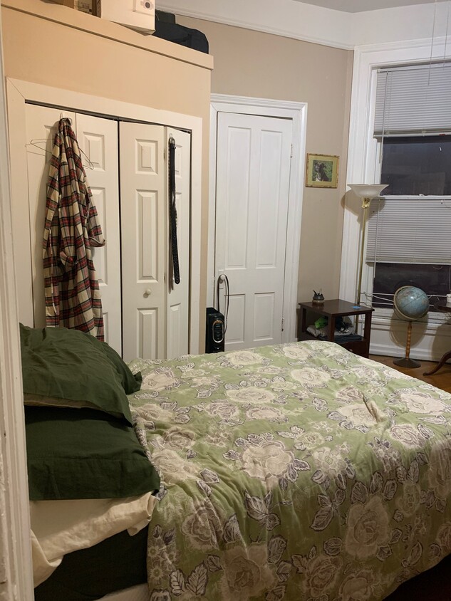 Primary Photo - 208 W Ormsby Ave