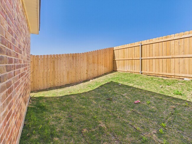 Foto del edificio - 2808 Haystack Wy