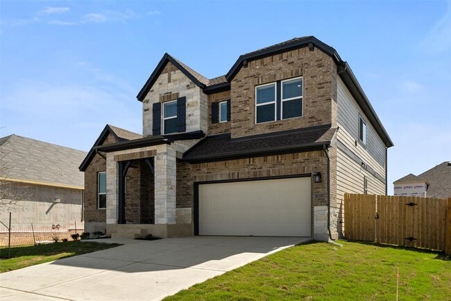 Building Photo - 102 Hedge Grn Holw