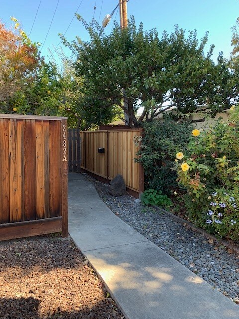 Primary Photo - 2482a Whitney Dr