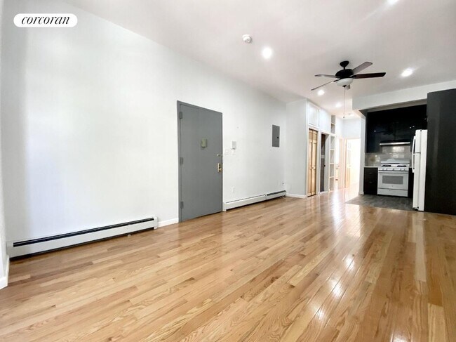 Building Photo - 440 63rd St