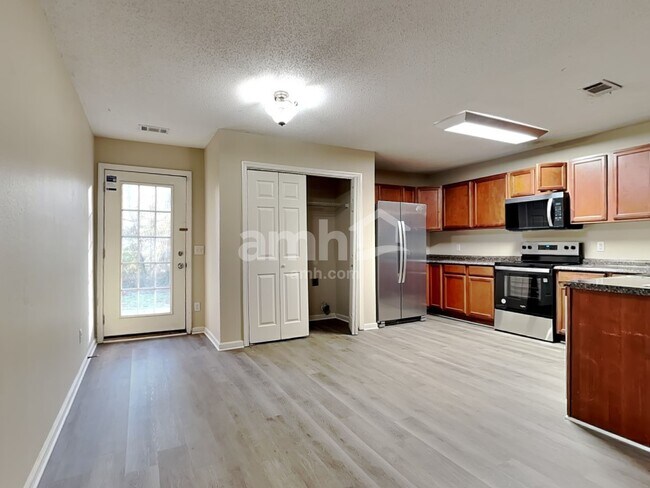 Foto del edificio - 7 Holly Springs Cir