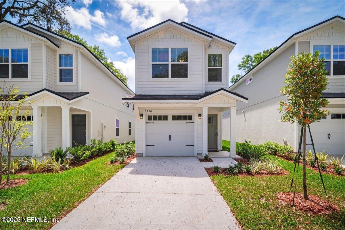 Foto principal - 8922 Free Ave