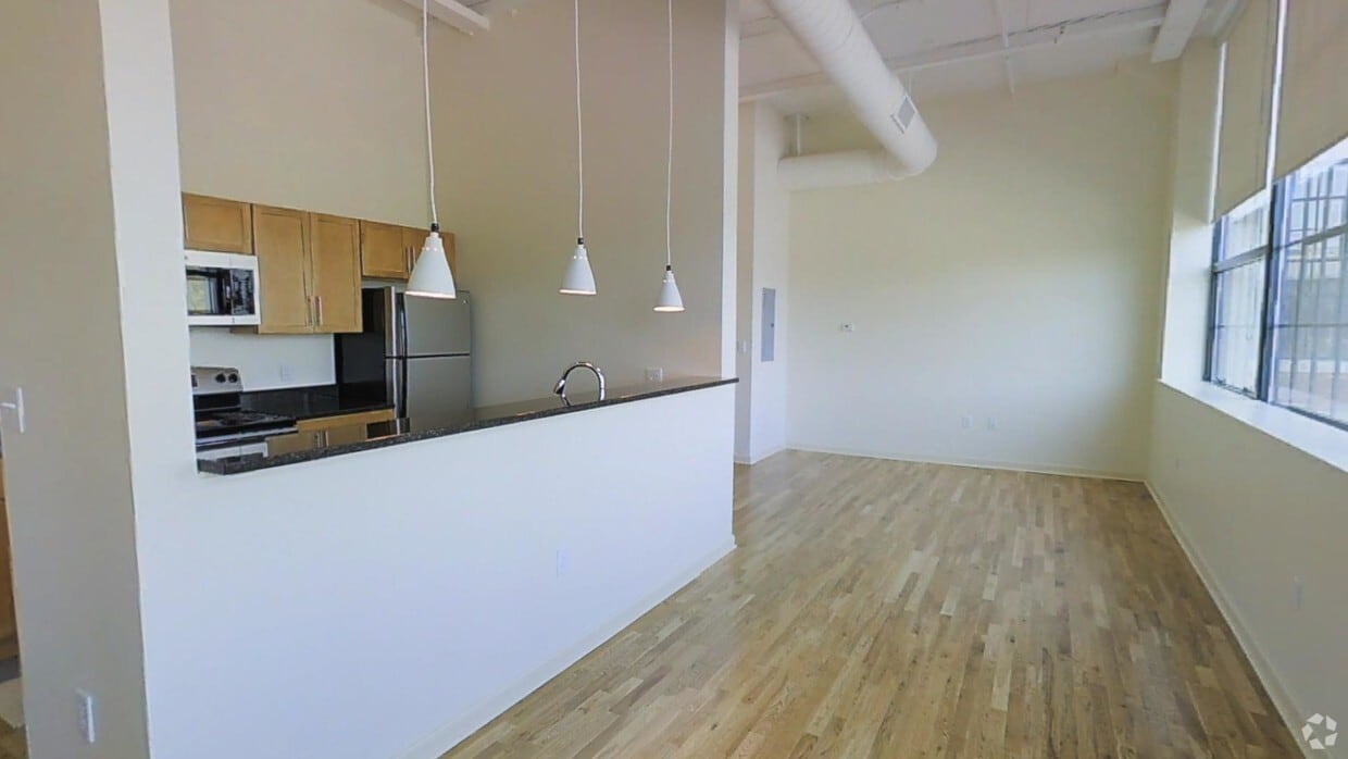 Photo - Colt Gateway Apartments