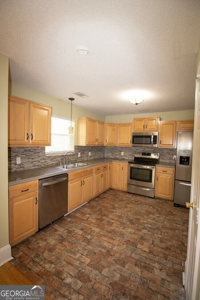 Building Photo - 1103 Wigwam Ct