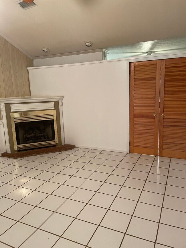 Foto del edificio - 254 Traceland Dr