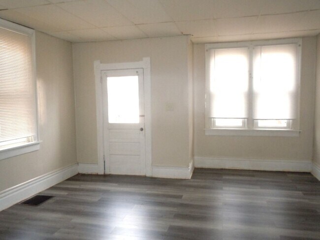 Foto del edificio - 227 S Chestnut St