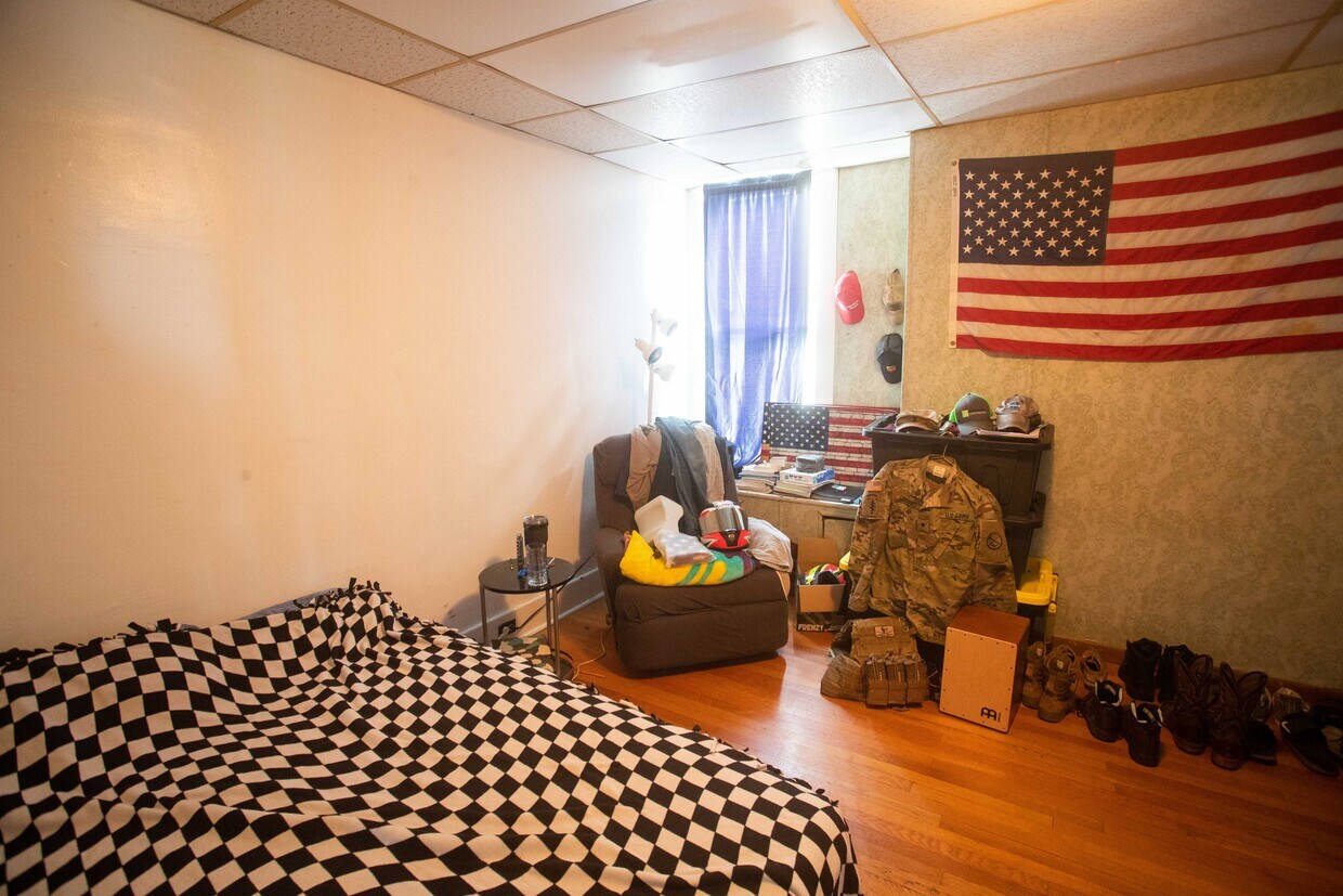 606 Oliver Ave, Fairmont, WV 26554 Apartments in Fairmont, WV