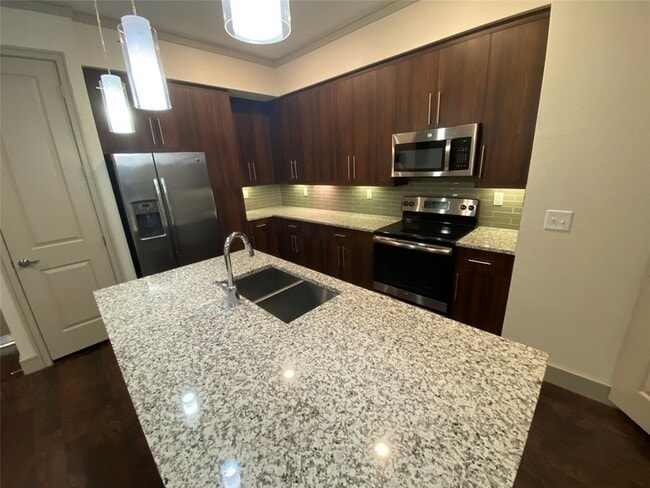 Photo - 1800 St Joseph Pkwy Apartment