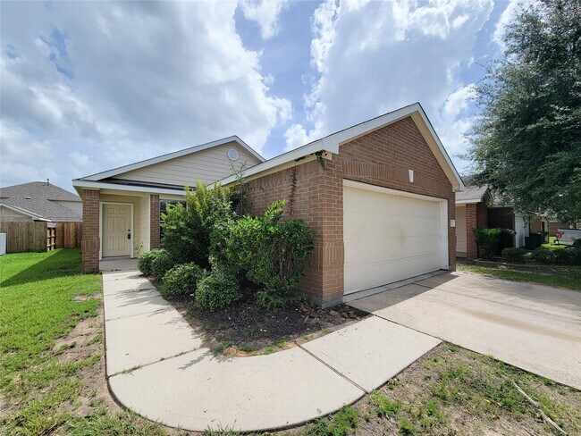 Foto del edificio - 7438 Fox Knoll Ln