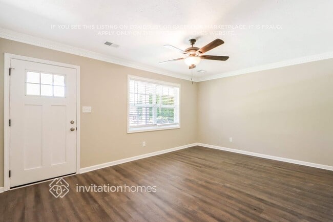Foto del edificio - 3871 Leisure Springs Dr