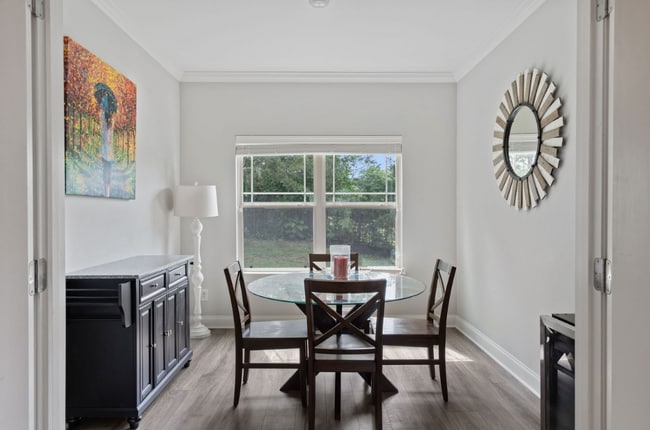 Building Photo - 1122 Cotillion Dr