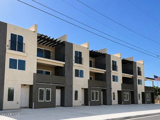 Foto del edificio - 38225 9th St E
