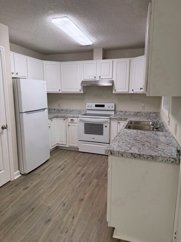 Foto del edificio - 3A Colquitt Circle