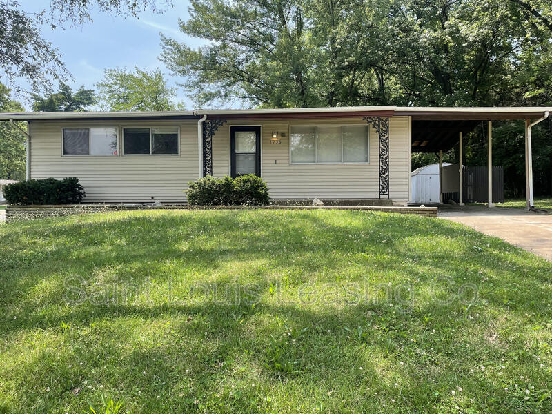 1936 Green Valley Dr, St. Louis, MO 63136 House Rental in St. Louis