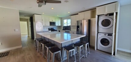 Building Photo - 3822 Conrad Ave