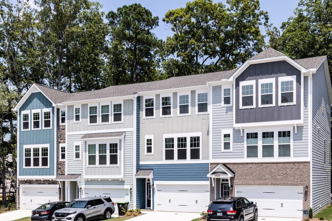 Building Photo - 2886 Macintosh Woods Dr