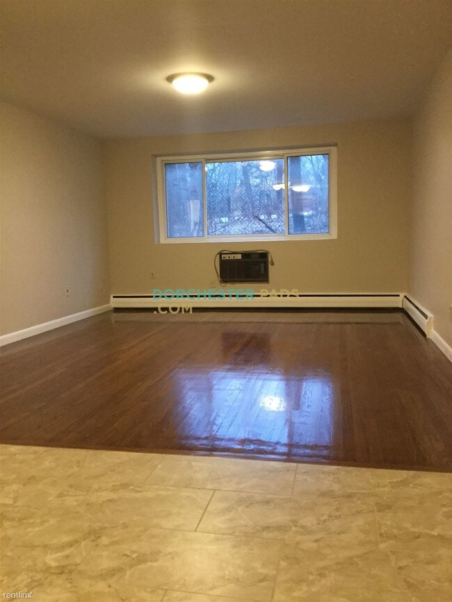 Building Photo - 2089 Dorchester Ave