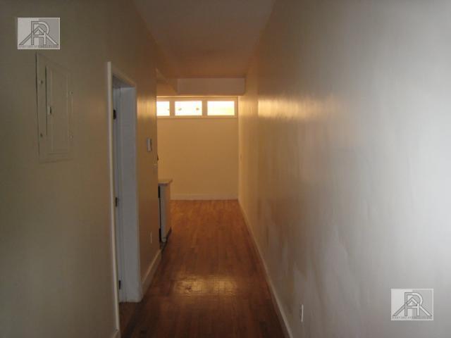 Building Photo - 3 bedroom in Brookline MA 02446