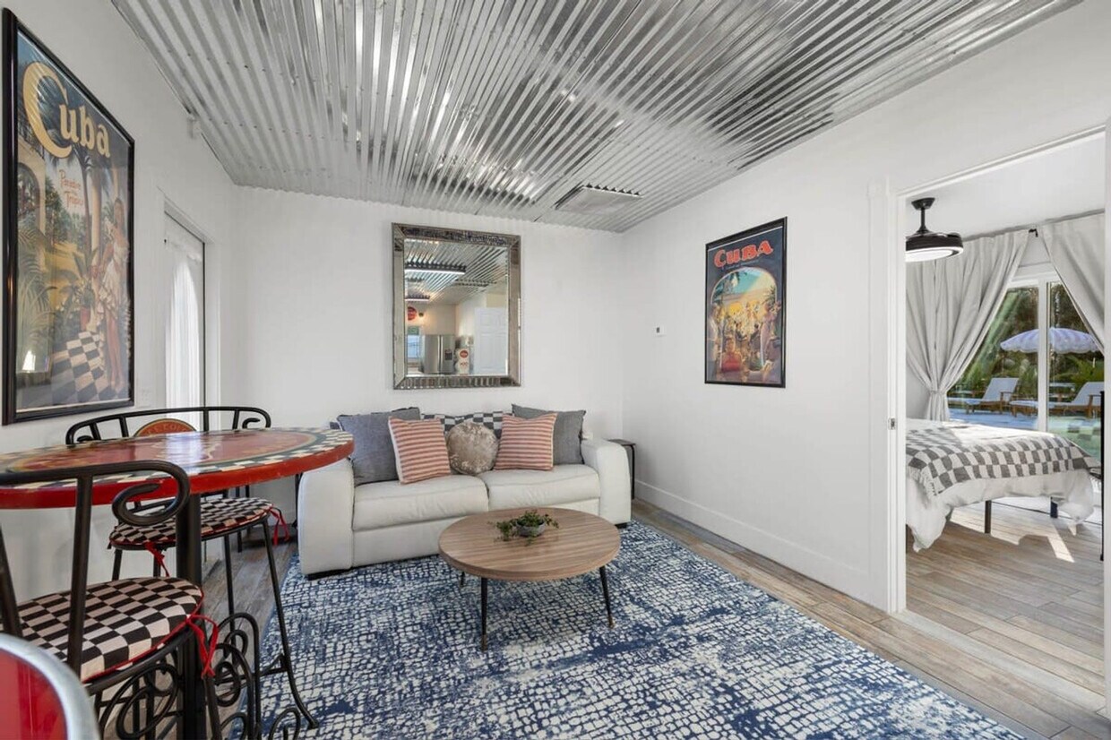 Foto principal - 15100 Sweetwater Ct
