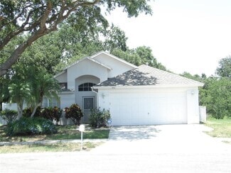Building Photo - 1802 Durkee Pl