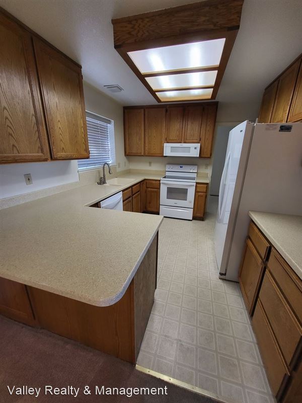 Foto del edificio - 301 Coral Way