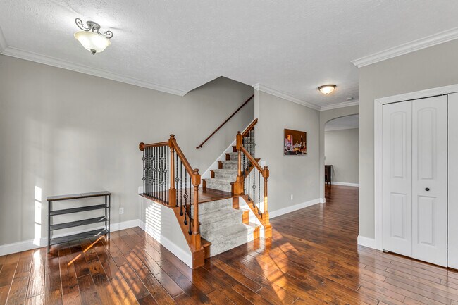 Foto del edificio - 345 Kenilworth Rd