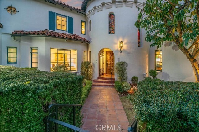Building Photo - 1812 Linda Vista Ave