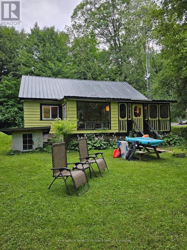 Building Photo - 1157 Moon River Rd