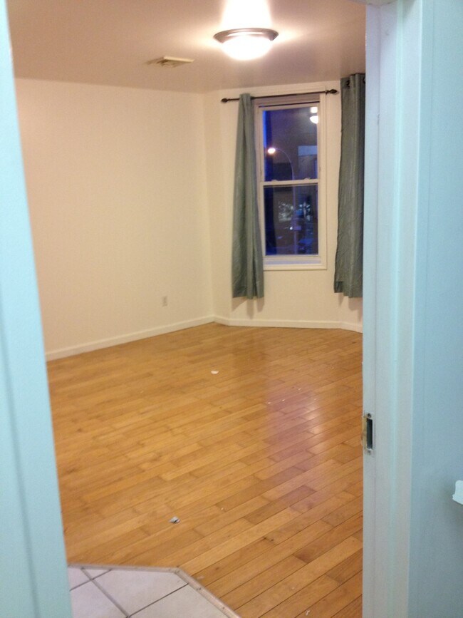 Foto del edificio - 1213 Avenue P Ave