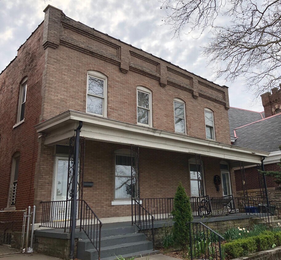 626 Neil Ave, Columbus, OH 43215 Townhouse for Rent in Columbus, OH