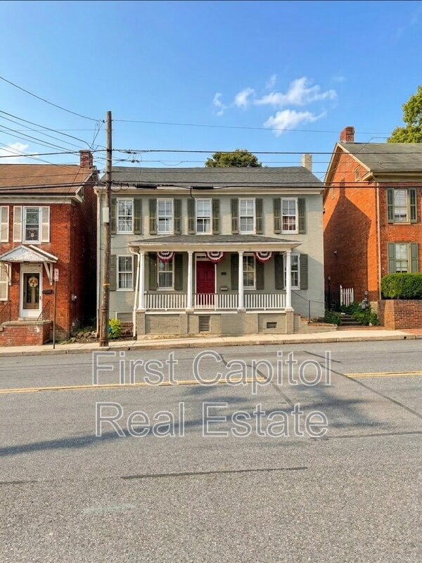 Building Photo - 109 Hanover St