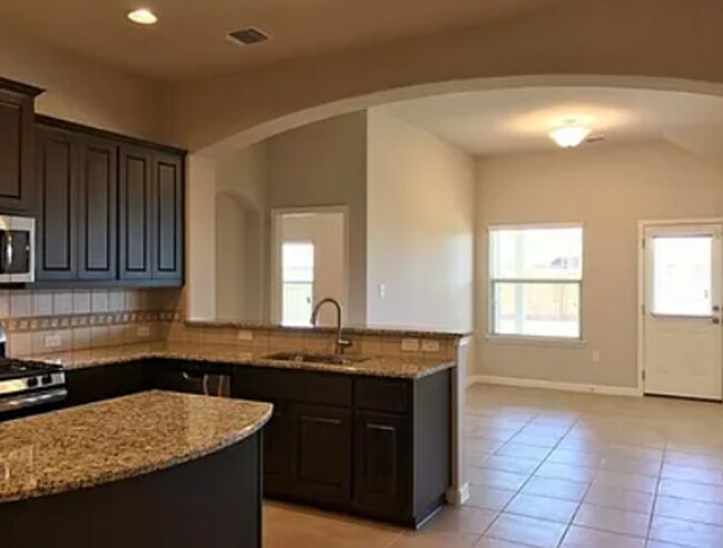 Foto del edificio - Lake community Home for Lease in Pflugervi...