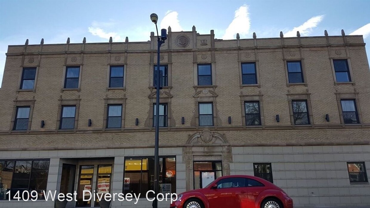 Primary Photo - 1409 W Diversey Pkwy