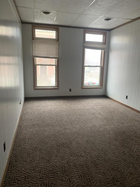 Foto del edificio - 110 1/2 S. Meridian