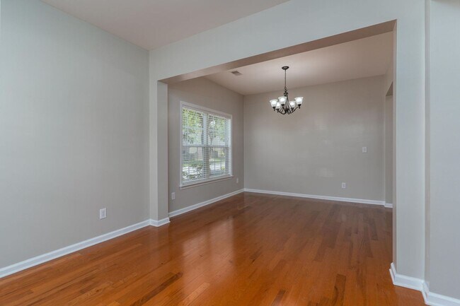 Foto del edificio - 5005 Brownhare Ct