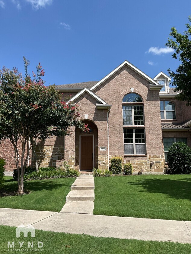 Foto principal - 731 Emily Ln