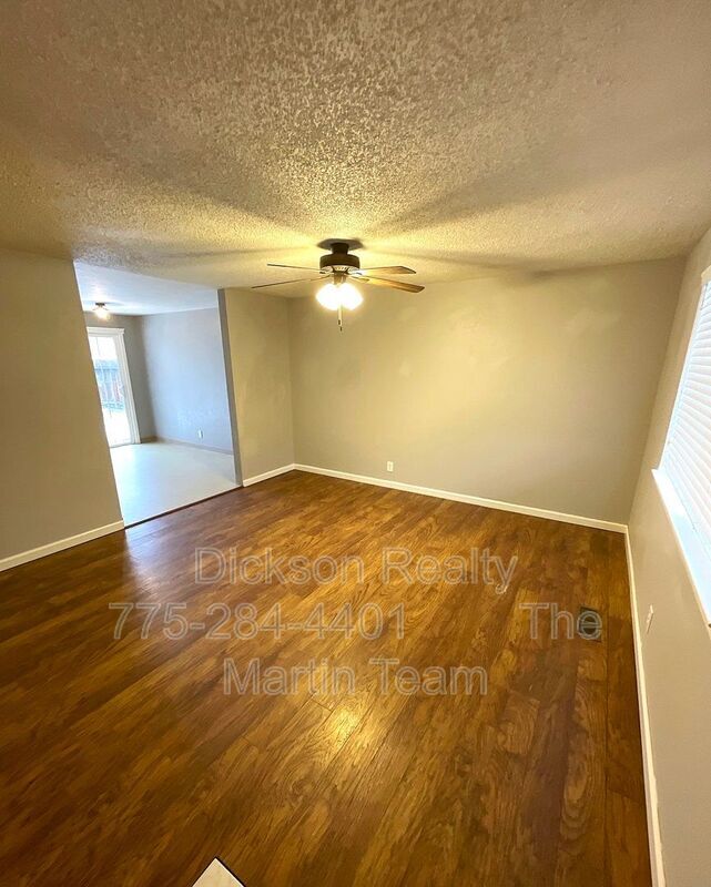 Building Photo - 405 Kess Way