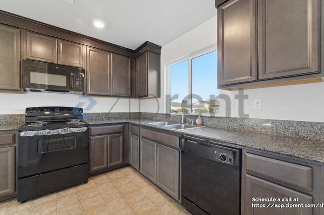 Building Photo - 756 Marcelina Ct