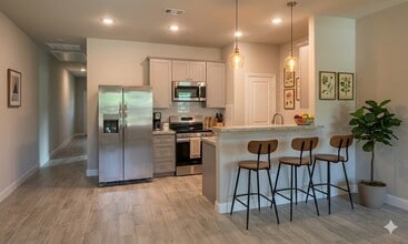 Building Photo - 104 Turner Dr