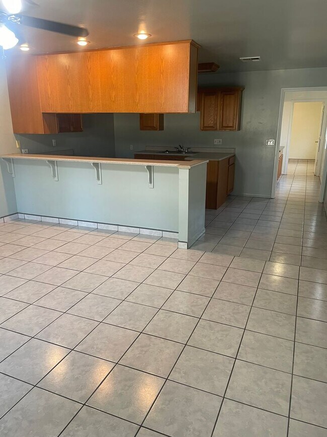 Foto del edificio - 939 Baldwin Rd