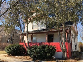 Building Photo - 839 Turner Ave NW