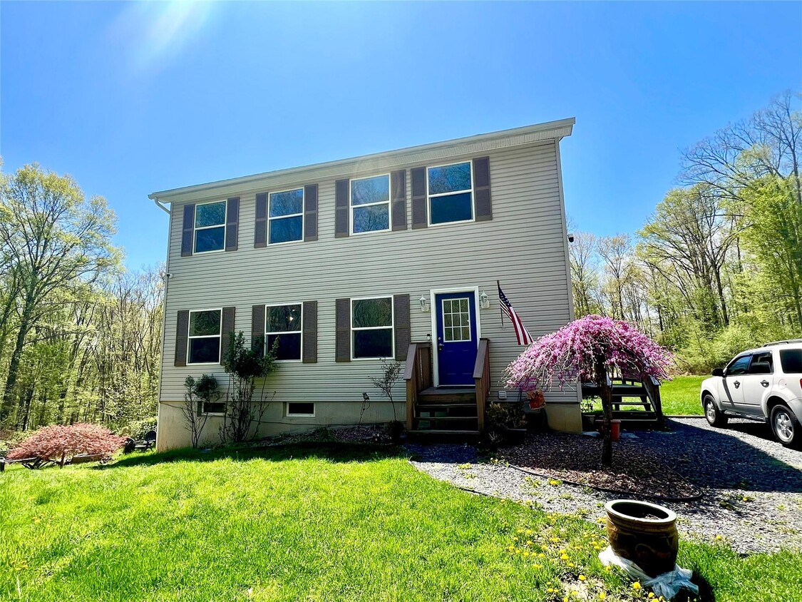 Foto principal - 3222 New Prospect Rd