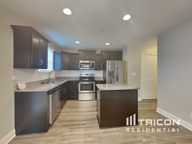 Foto del edificio - 485 Preakness Cir
