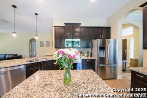Building Photo - 2965 Mistywood Ln