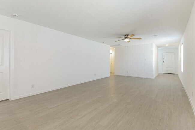 Foto del edificio - 1222 Canyon Wren Dr