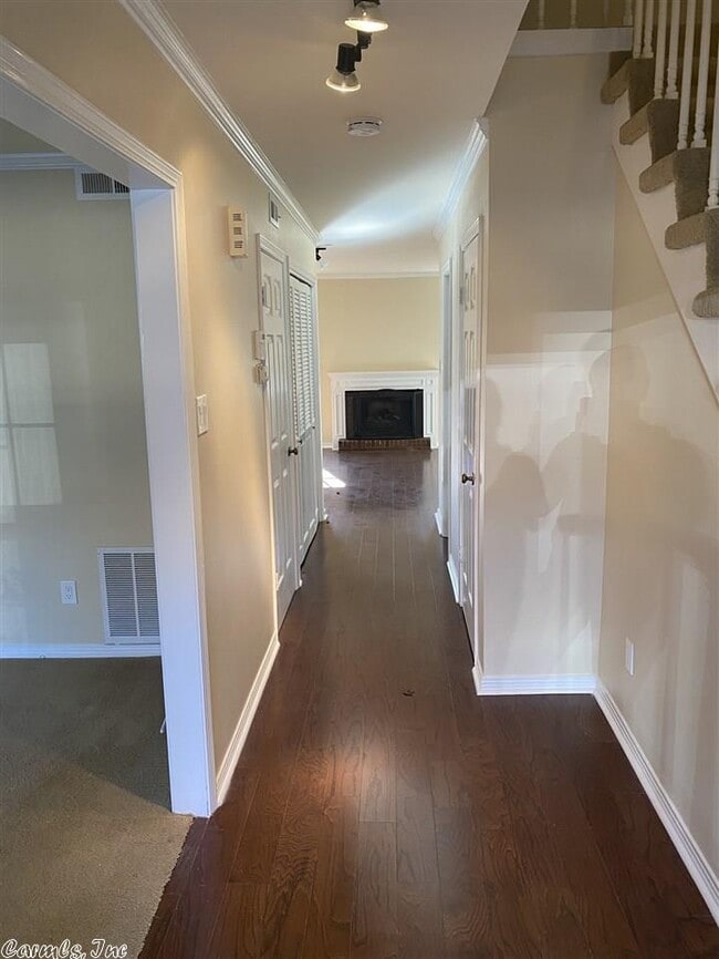 Building Photo - 507 Cambridge Pl Dr