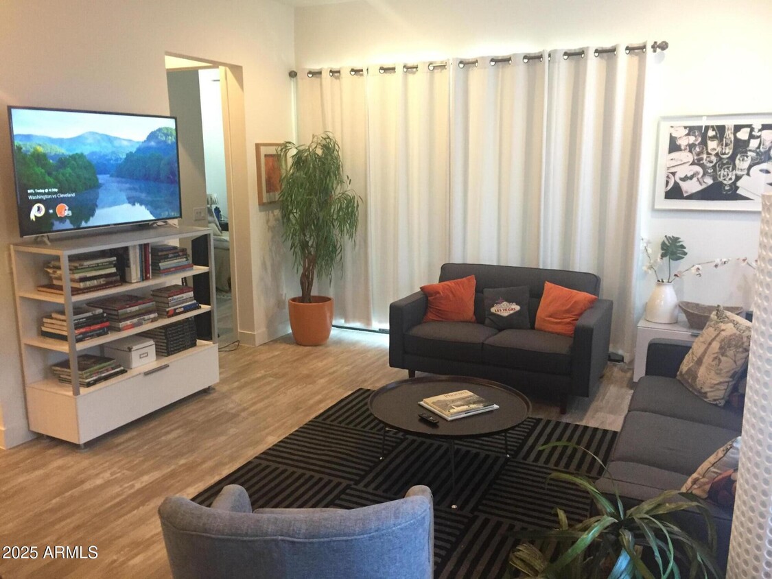 Foto principal - 3113 E Beryl Ave