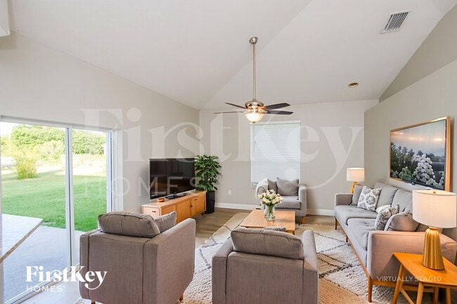 Building Photo - 1048 Tolson St SE